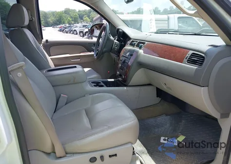 2009 Chevrolet Silverado 1500 Ltz z USA, uszkodzony, nr VIN 3GCEK33369G180570